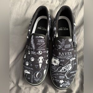 Rogue + Wolf Raven Study Slipons Women’s Size 7